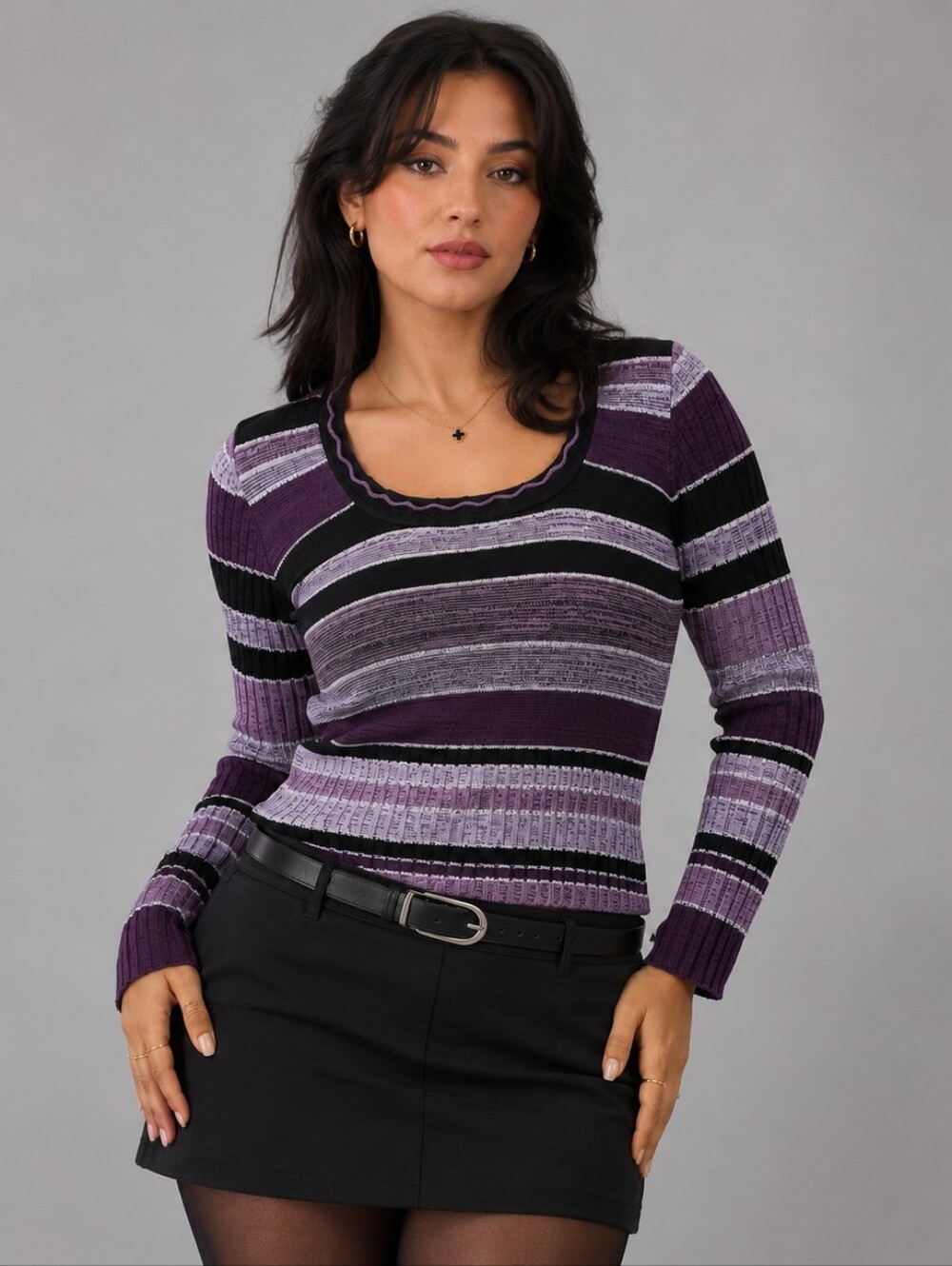 Vintage La Belle Y2K Lightweight Knit Sweater Purple Black Size Medium